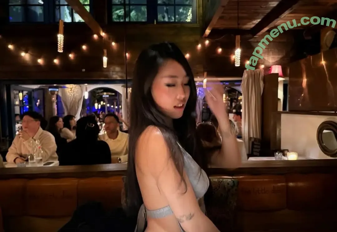 Angela Chin nude photo #0036 (ang9la_ / chinsflix)