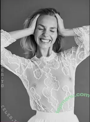 Angela Kajo / angelakajo nude photo #0020