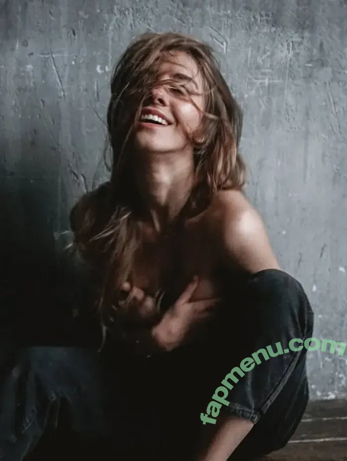 Angela Nikolau nude photo #0009 (angela_nikolau)