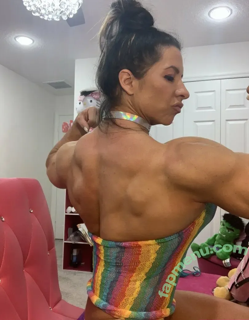 Angela Salvagno nude photo #0516 (muscleexotica)