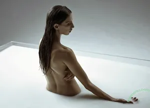 Angela Sarafyan / angelasarafyan nude photo #0055