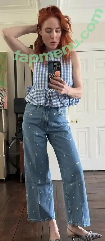 Angela Scanlon nude photo #0029 (angelascanlon)