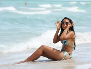 Angela Simmons / angelasimmons nude photo #0374