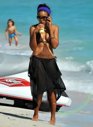 Angela Simmons / angelasimmons nude photo #0394