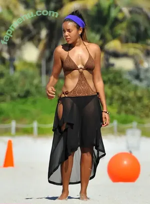 Angela Simmons / angelasimmons nude photo #0405