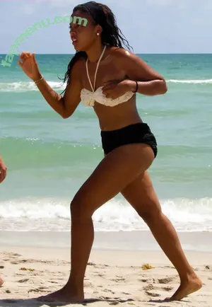 Angela Simmons / angelasimmons nude photo #0431