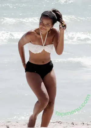 Angela Simmons / angelasimmons nude photo #0446