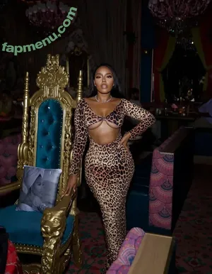 Angela Simmons / angelasimmons nude photo #0518