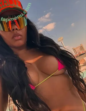Angela Simmons / angelasimmons nude photo #0541