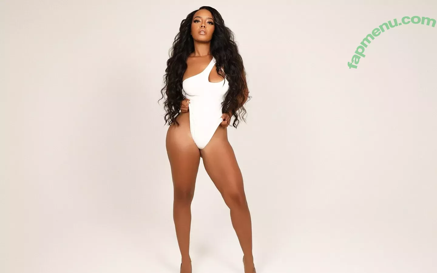 Angela Simmons nude photo #0244 (angelasimmons)