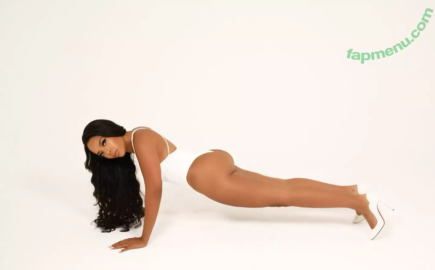 Angela Simmons nude photo #0246 (angelasimmons)