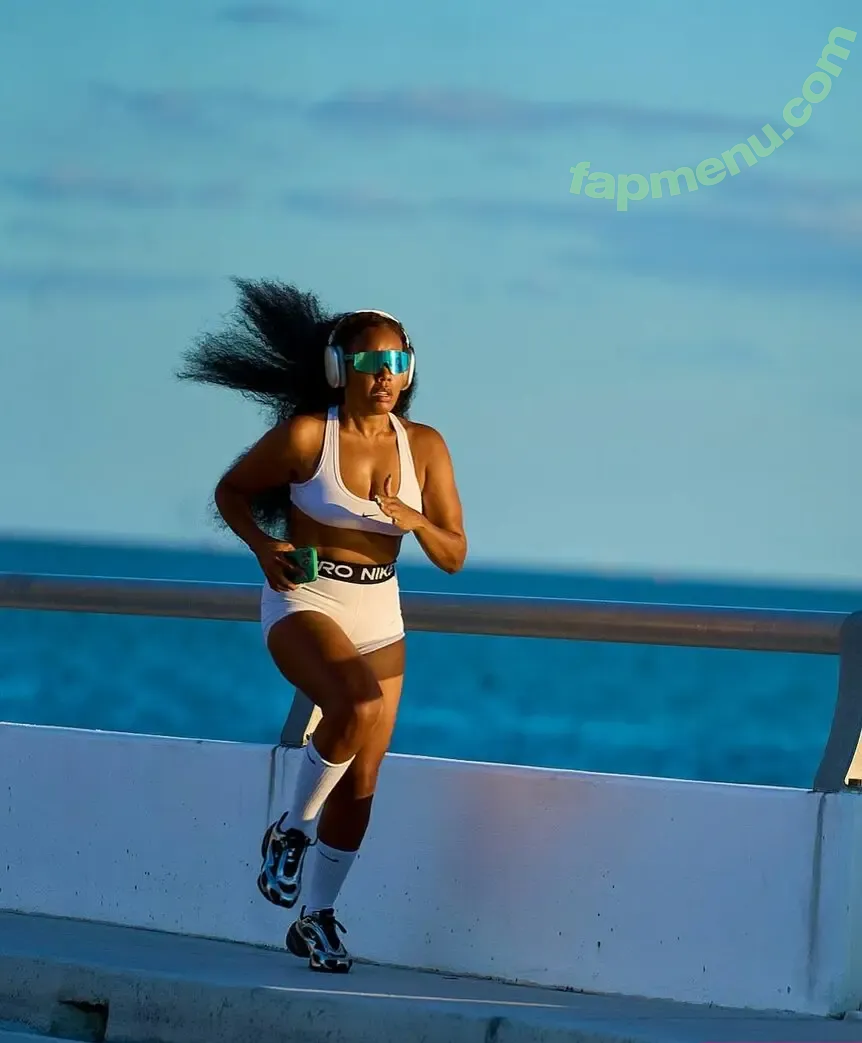 Angela Simmons nude photo #0361 (angelasimmons)