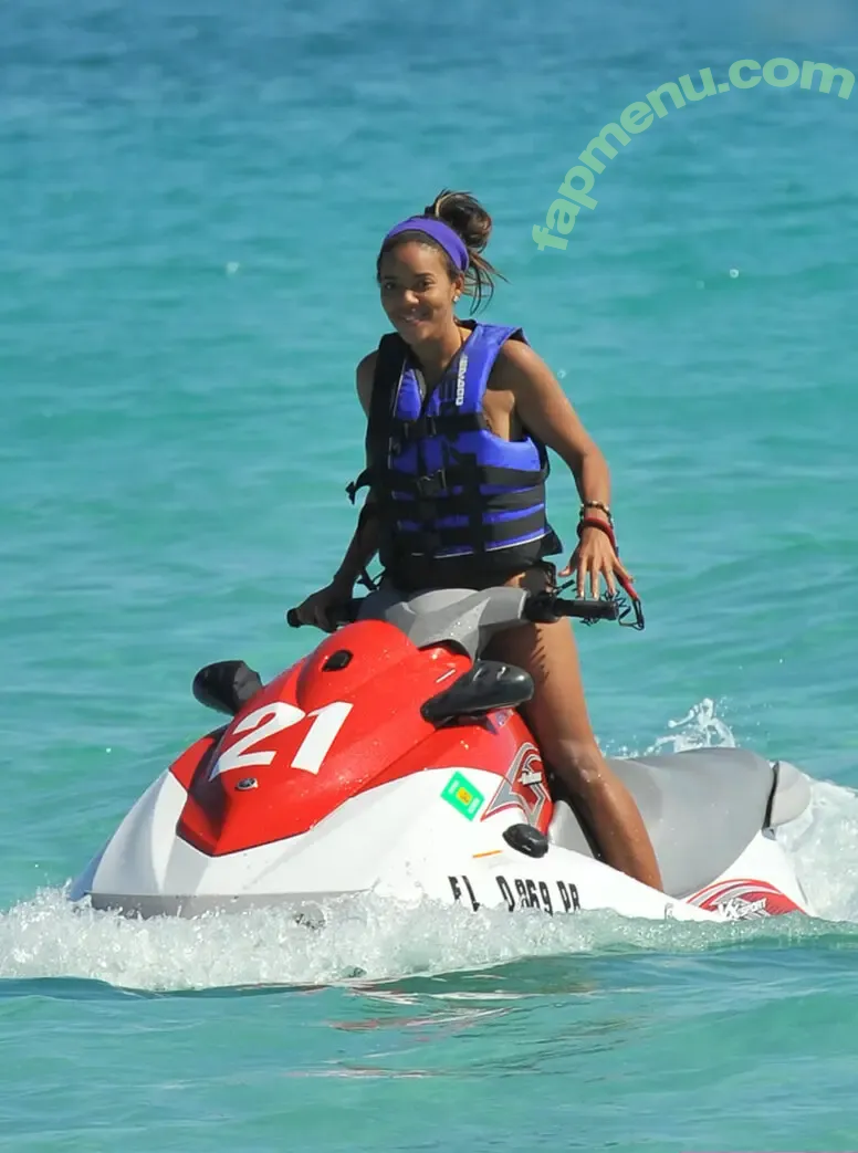 Angela Simmons nude photo #0411 (angelasimmons)