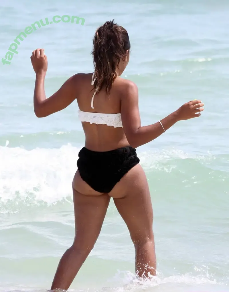 Angela Simmons nude photo #0419 (angelasimmons)