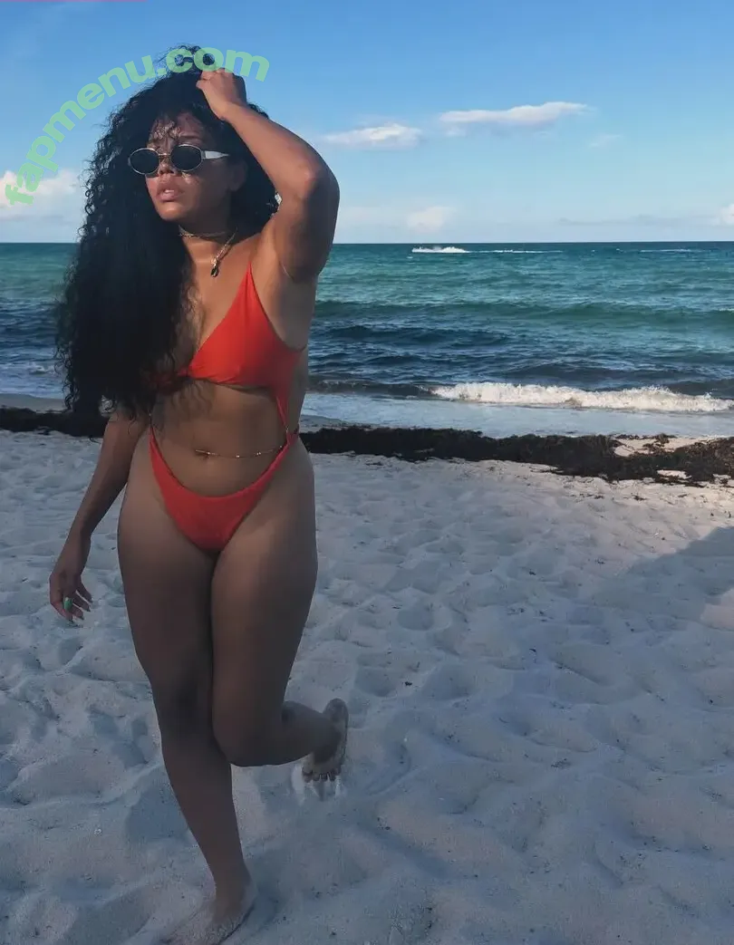 Angela Simmons nude photo #0469 (angelasimmons)