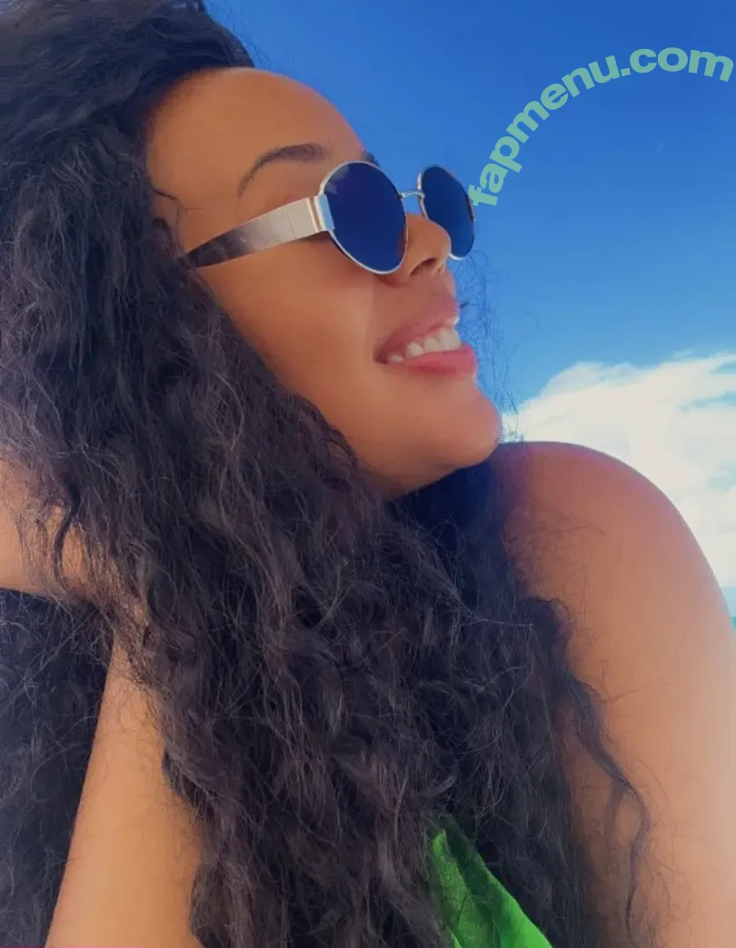 Angela Simmons nude photo #0474 (angelasimmons)