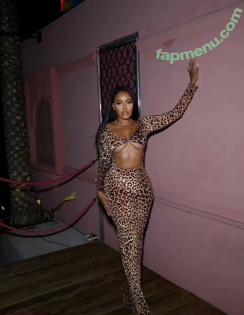 Angela Simmons nude photo #0519 (angelasimmons)