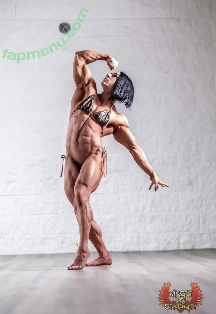 Angela Yeo nude photo #0201 (ifbb_pro_yeo)