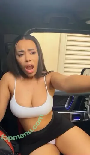  nude photo #0004