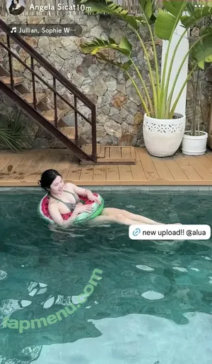 Angelaa5 / angela_5_5 / sctanaaa nude photo #0054