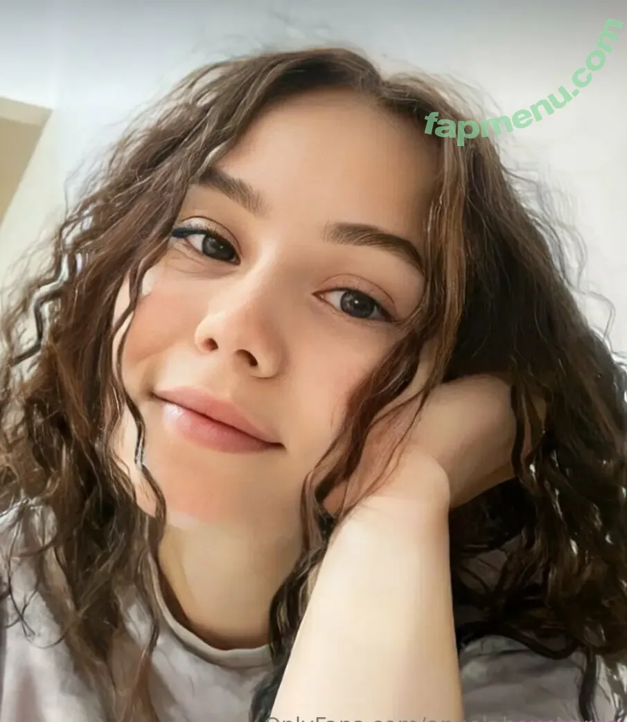 angelabouchards nude photo #0040 (angelabouchard_)