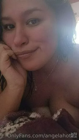 angelahot21 / lilhunee21 nude photo #0218