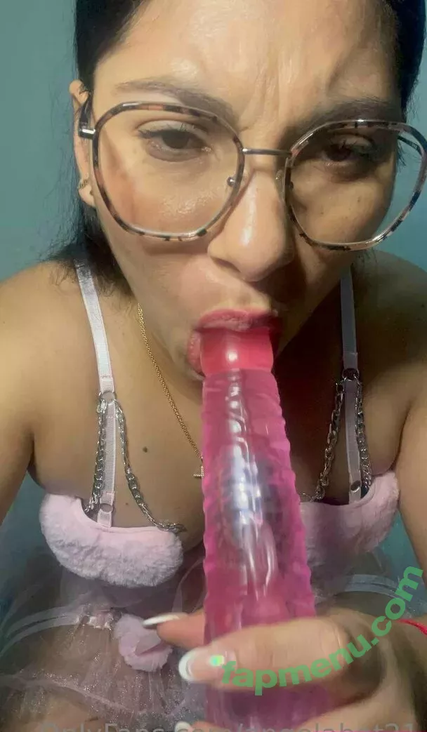 angelahot21 nude photo #0116 (lilhunee21)