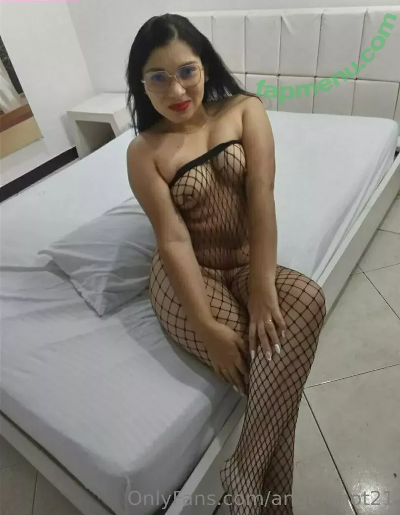 angelahot21 nude photo #0130 (lilhunee21)