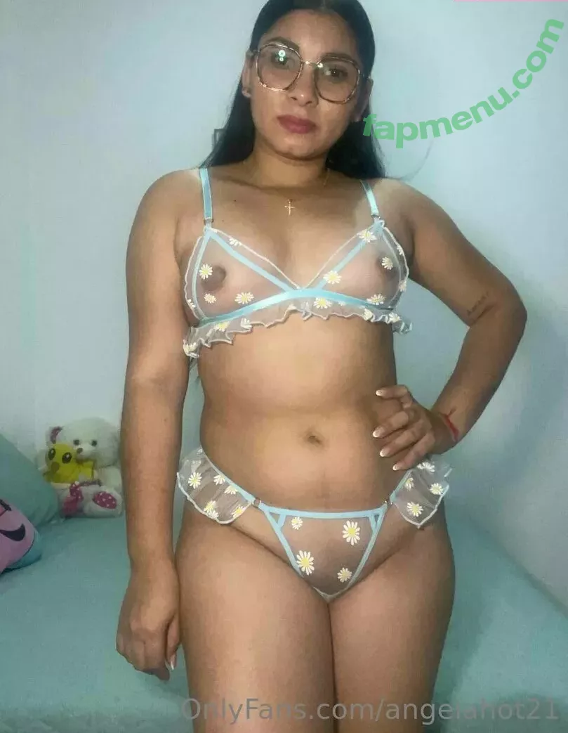 angelahot21 nude photo #0203 (lilhunee21)