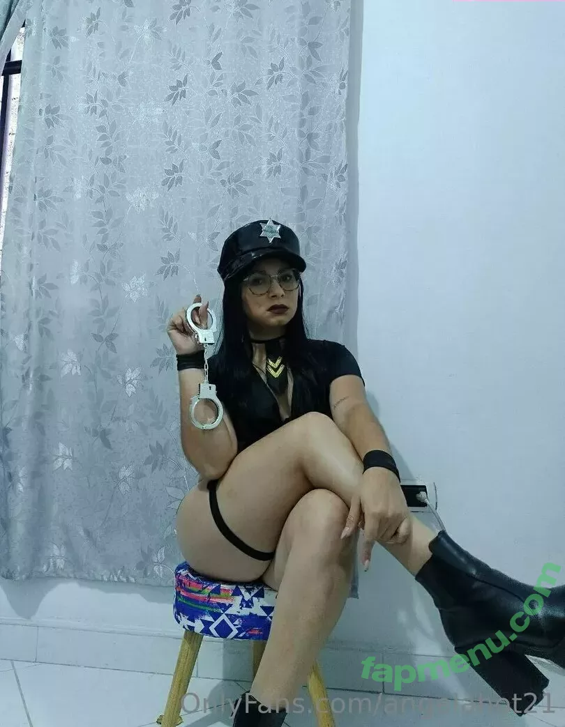 angelahot21 nude photo #0323 (lilhunee21)