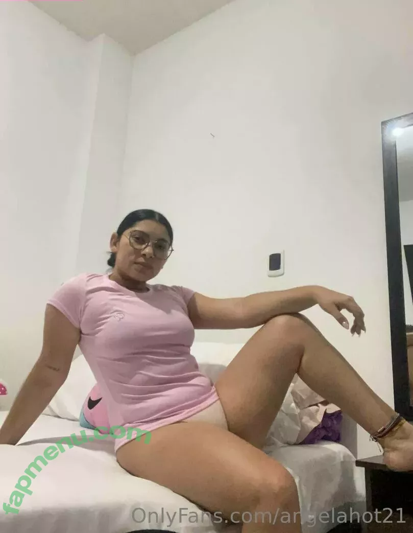 angelahot21 nude photo #0391 (lilhunee21)