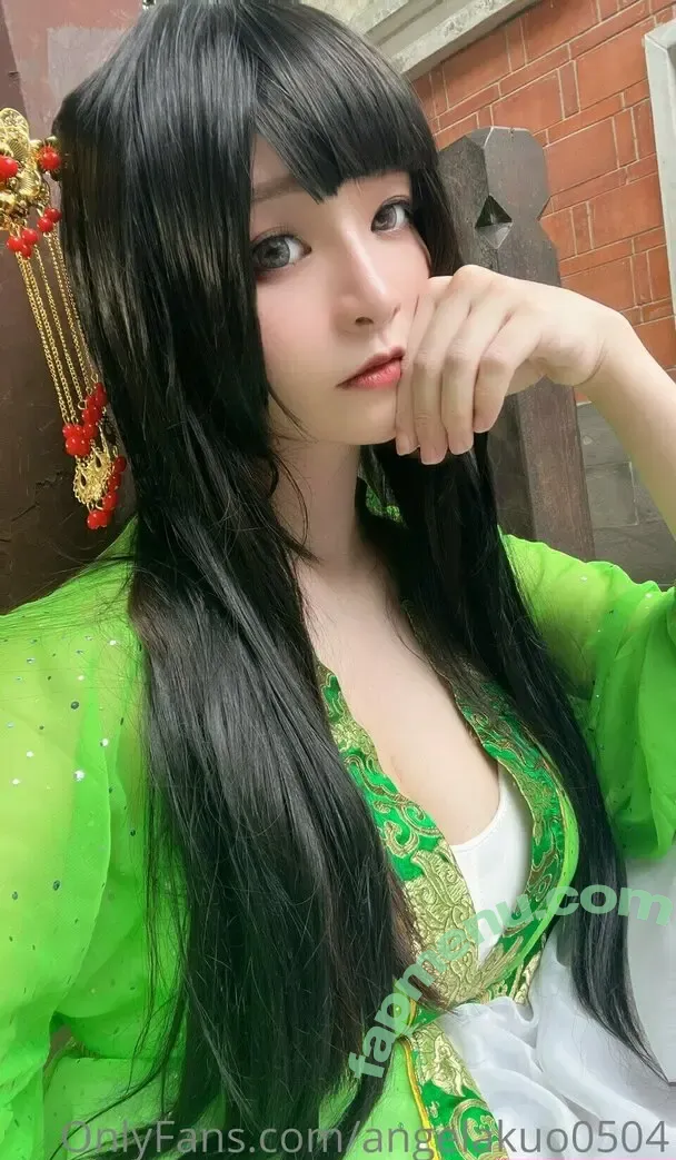 angelakuo0504 nude photo #0037 (angelakuo0504)