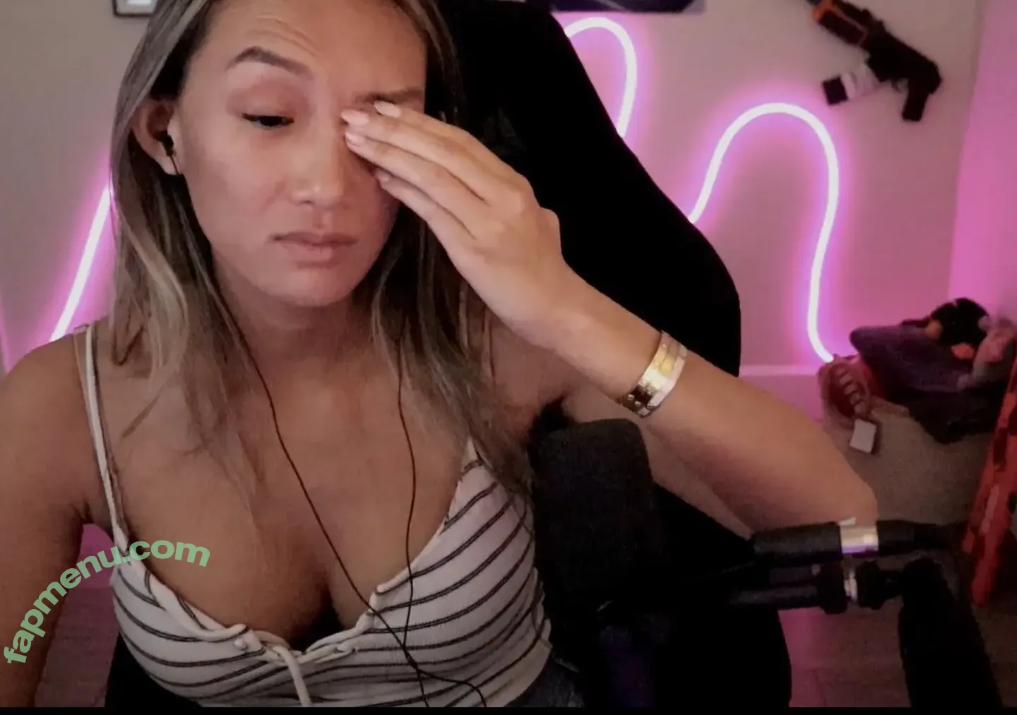 angelaoreo nude photo #0484 (angelalorenzoxo / angelaoreo_)