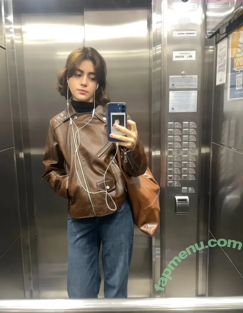 angelarrochista nude photo #0104 (Angel(a Grimes / Maria de Almeida / aangelarrochista / mrs_arockstar)