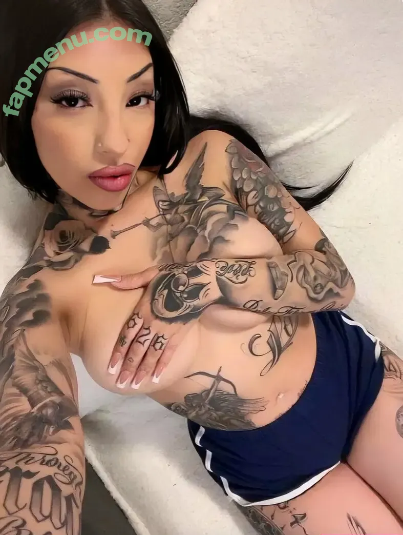 angelbxbys nude photo #0033 (Angelbxby / Angelcakess)