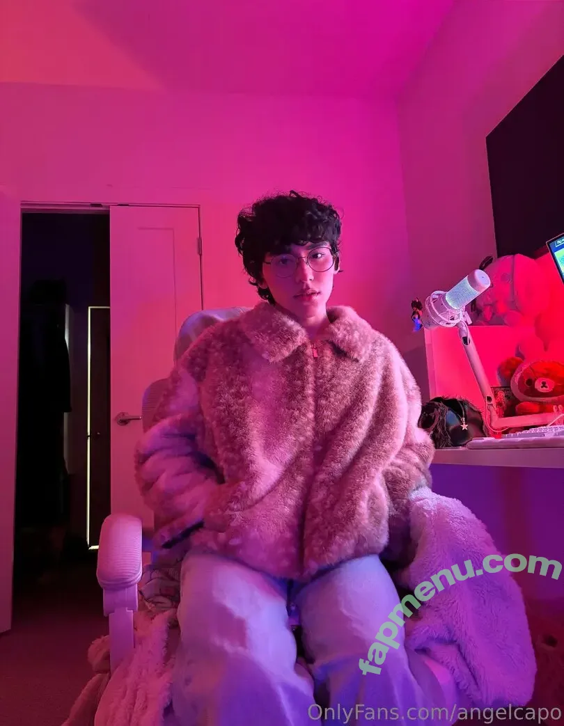 angelcapo nude photo #0015 (angelcapo)