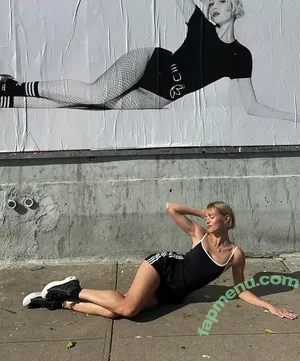 Angèle Van Laeken / angele_vl / u147788082 nude photo #0151