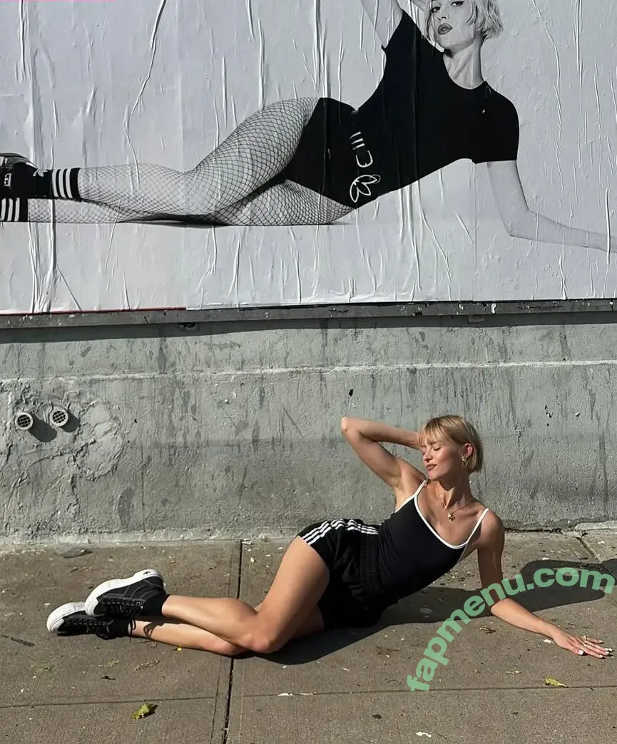 Angèle Van Laeken nude photo #0151 (angele_vl / u147788082)