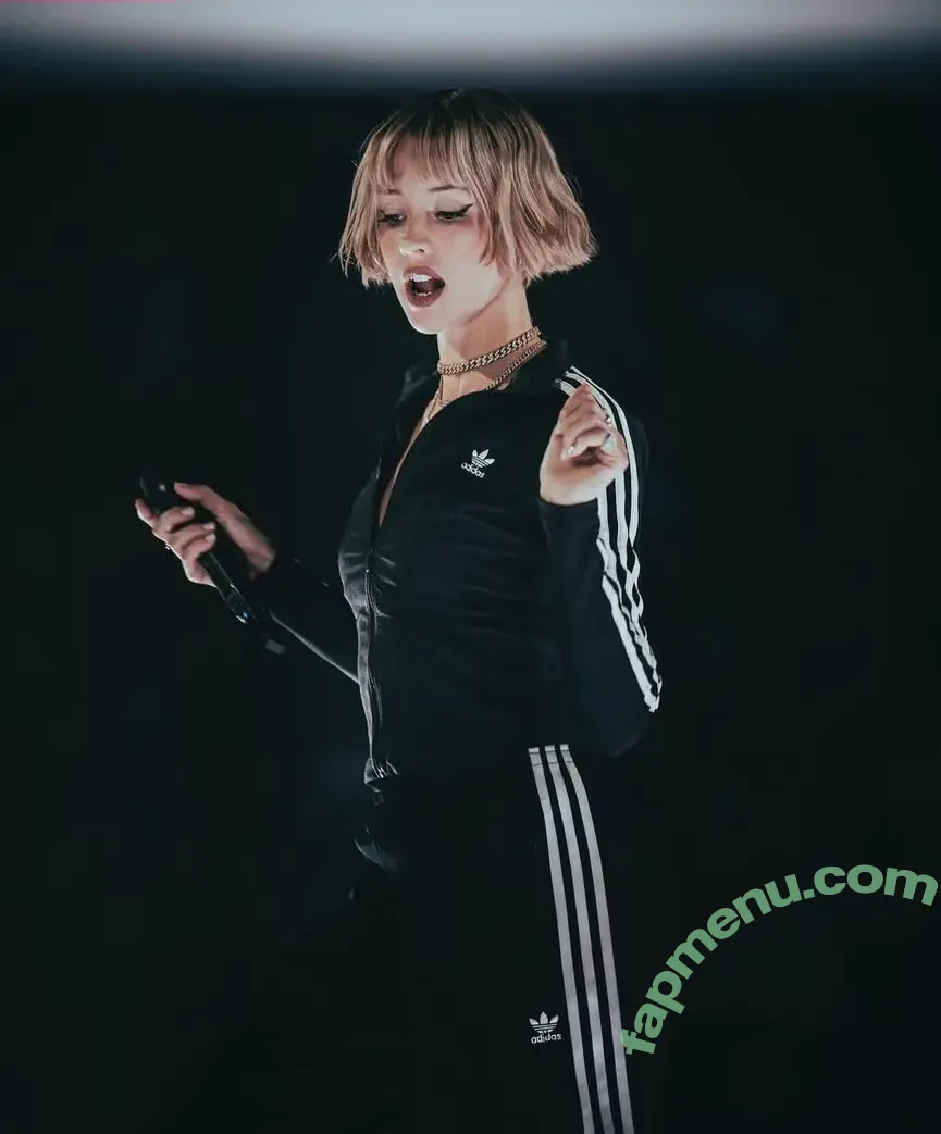 Angèle Van Laeken nude photo #0154 (angele_vl / u147788082)