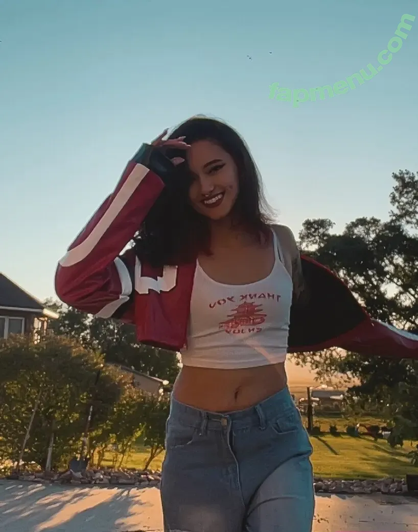 AngelEyesAli nude photo #0056 (AliMyGuy / angel.eyes.ali)