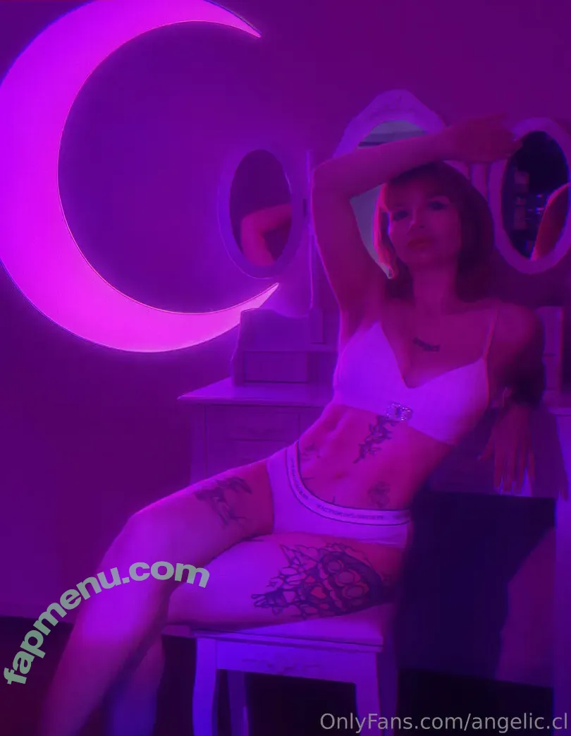 angelic.cl nude photo #0045 (angelicc.cl)