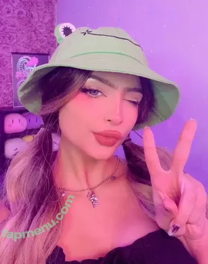 Angelic / venusangelic nude photo #0232