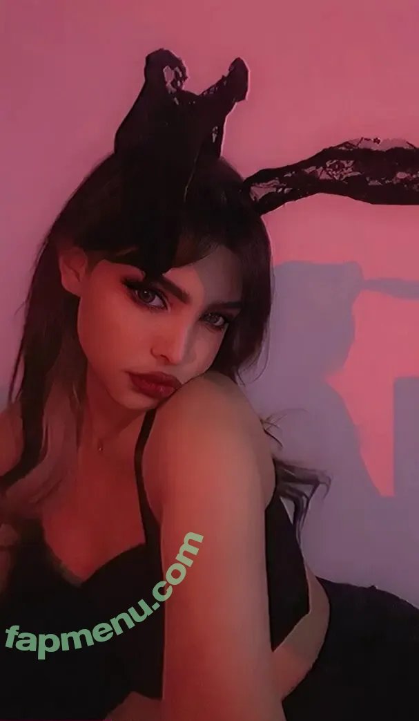 Angelic nude photo #0233 (venusangelic)