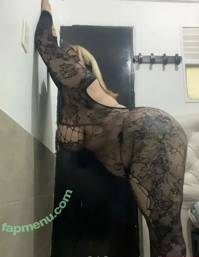 angelicaparkerr nude photo #0006 (angelicaparker)