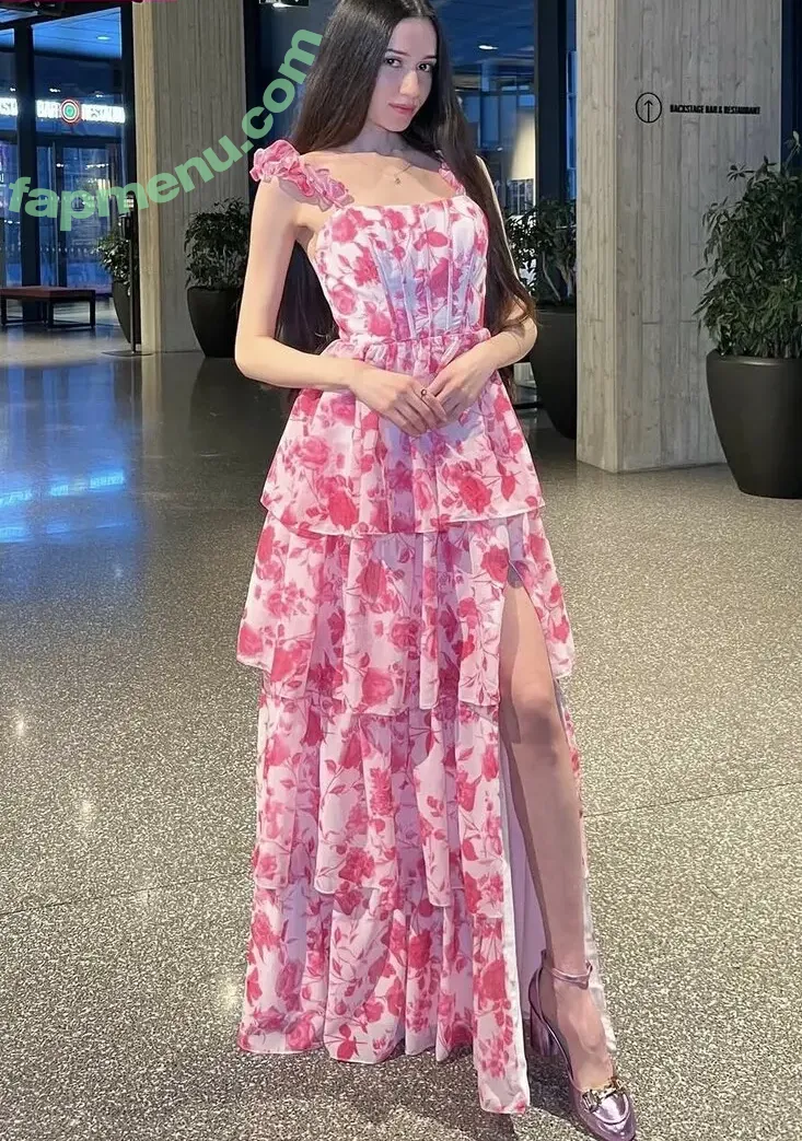 Angelina nude photo #0429 (a_budur_m)