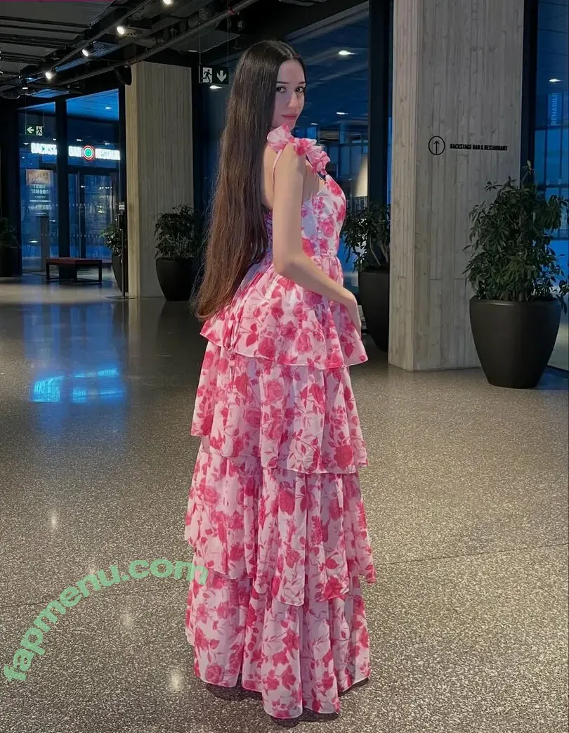 Angelina nude photo #0430 (a_budur_m)