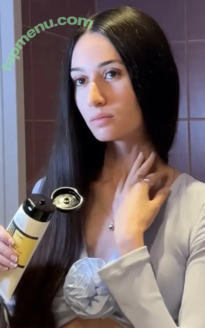 Angelina nude photo #0448 (a_budur_m)