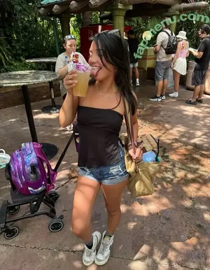 Angelina Fishtank / 2and3dar_t / Purplemoths143 / angelinnareyes / purplemoths nude photo #0007