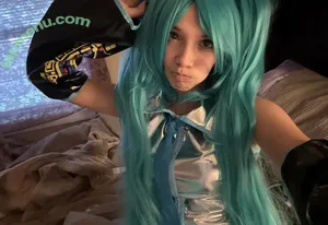 Angelina Fishtank / 2and3dar_t / Purplemoths143 / angelinnareyes / purplemoths nude photo #0141