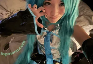 Angelina Fishtank / 2and3dar_t / Purplemoths143 / angelinnareyes / purplemoths nude photo #0148